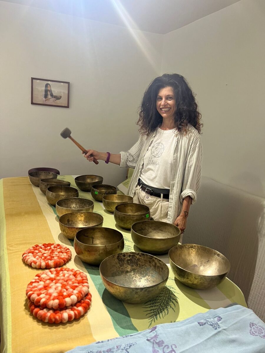 e431c020-0b97-44ea-b11b-0a08de8f4f59 Massaggio sonoro con Campane tibetane associate alla vibrazione dei pianeti